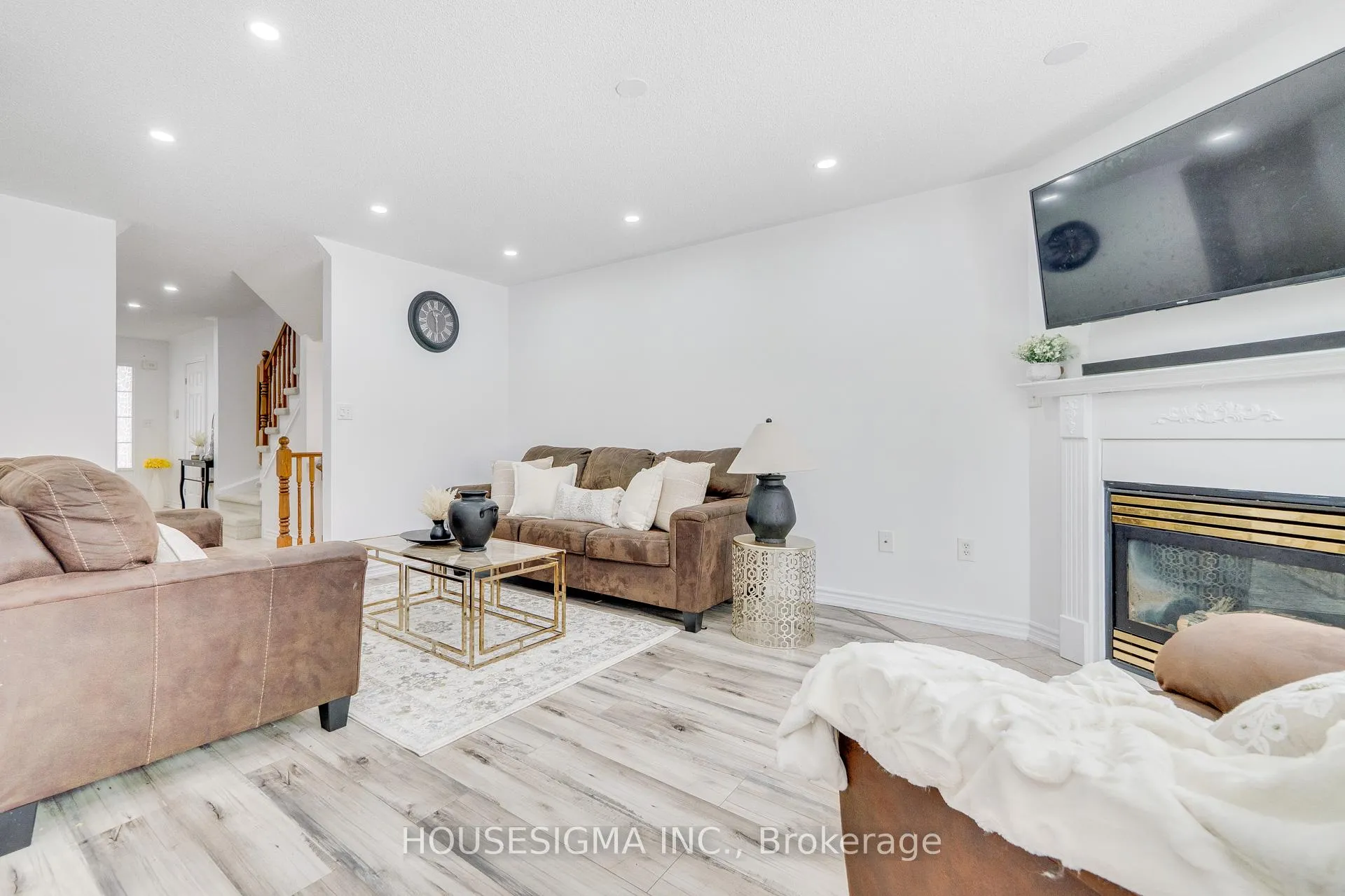 Photo 11 of 81 Kendrick Court, Hamilton, Ancaster — HOMEH