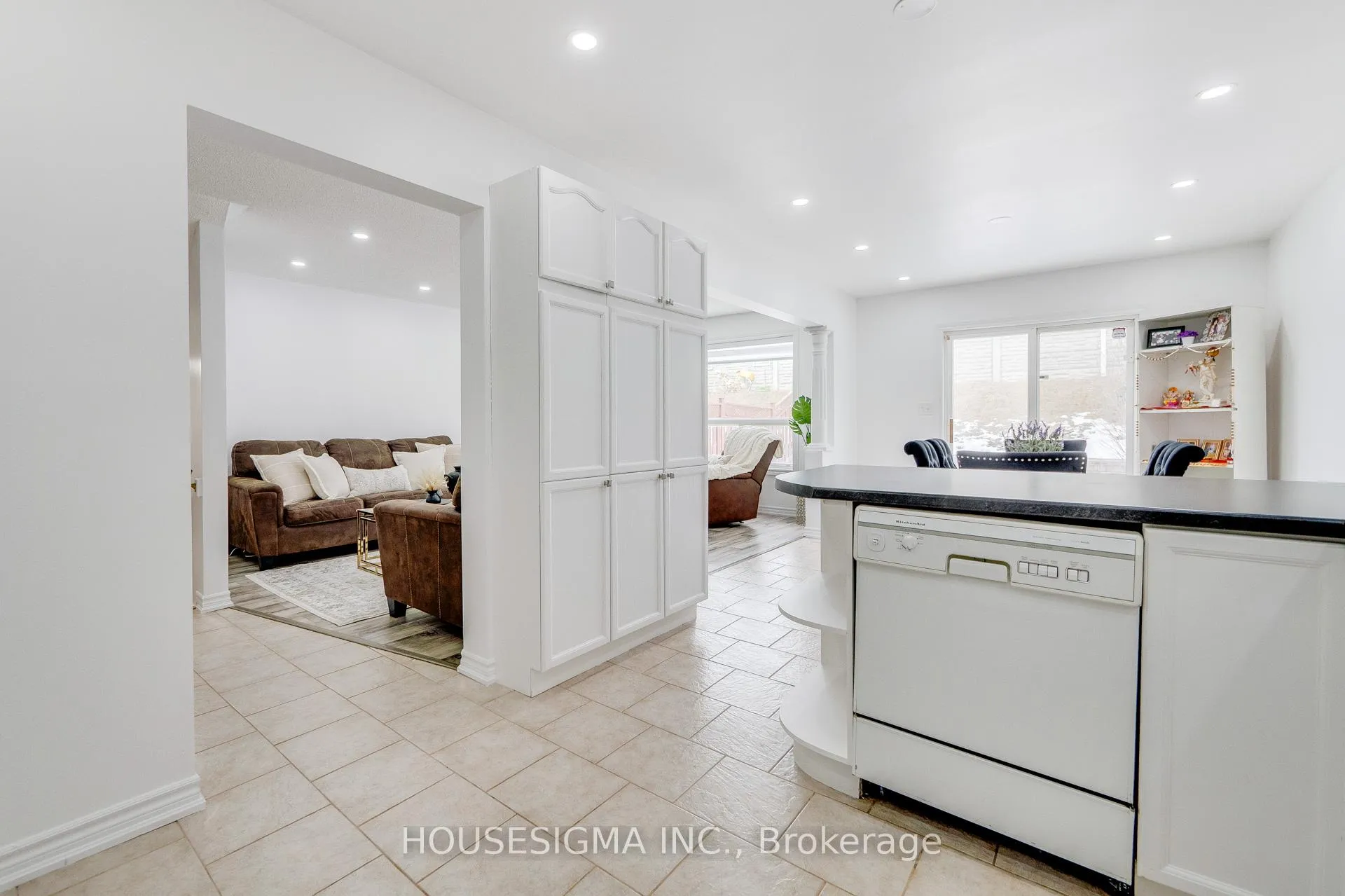 Photo 22 of 81 Kendrick Court, Hamilton, Ancaster — HOMEH