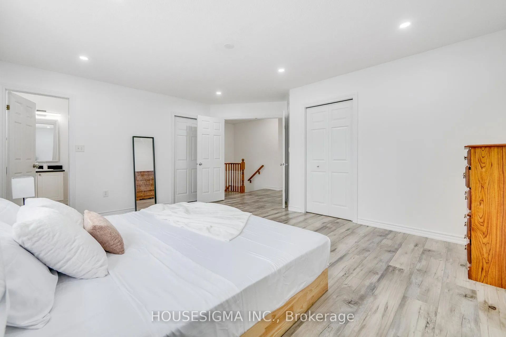 Photo 28 of 81 Kendrick Court, Hamilton, Ancaster — HOMEH