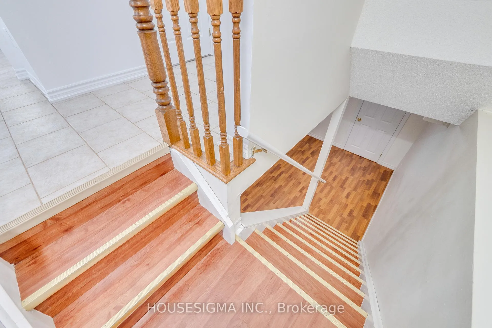 Photo 36 of 81 Kendrick Court, Hamilton, Ancaster — HOMEH