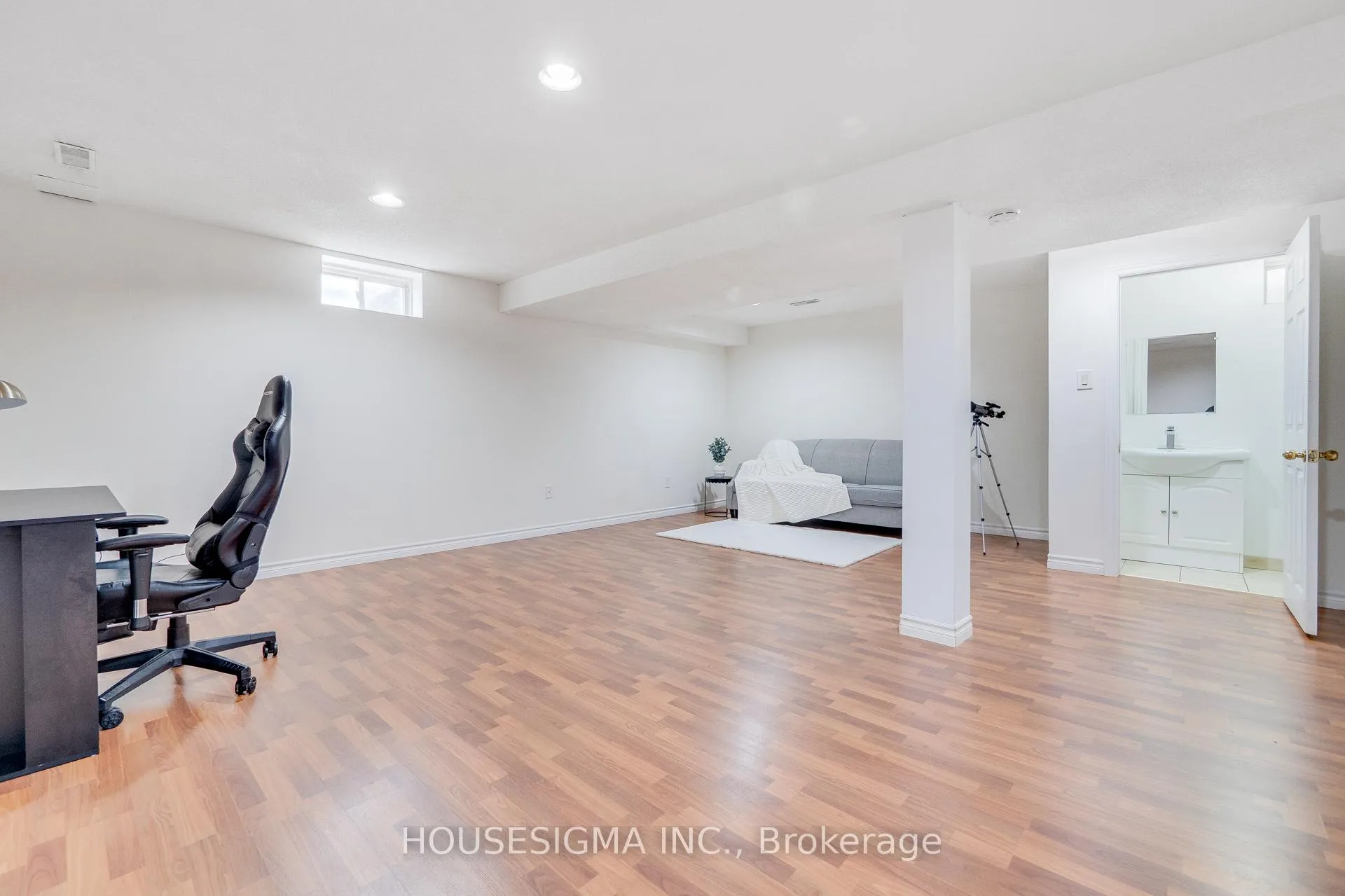 Photo 40 of 81 Kendrick Court, Hamilton, Ancaster — HOMEH