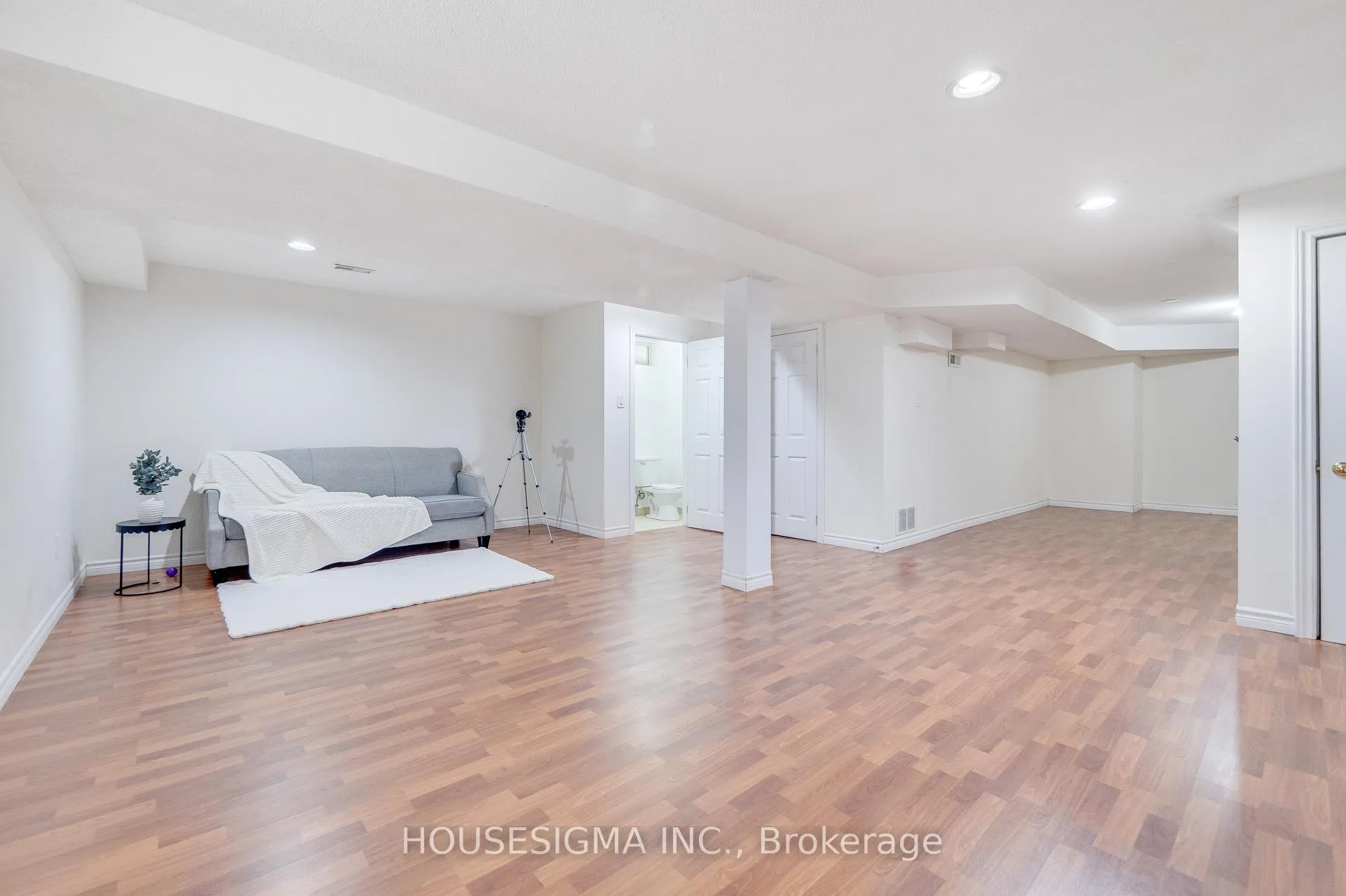Photo 41 of 81 Kendrick Court, Hamilton, Ancaster — HOMEH