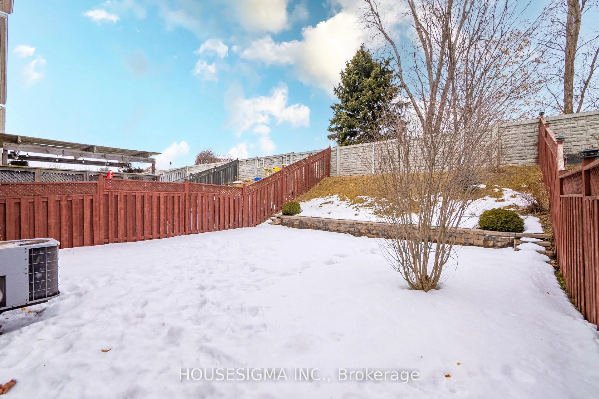 Photo 45 of 81 Kendrick Court, Hamilton, Ancaster — HOMEH