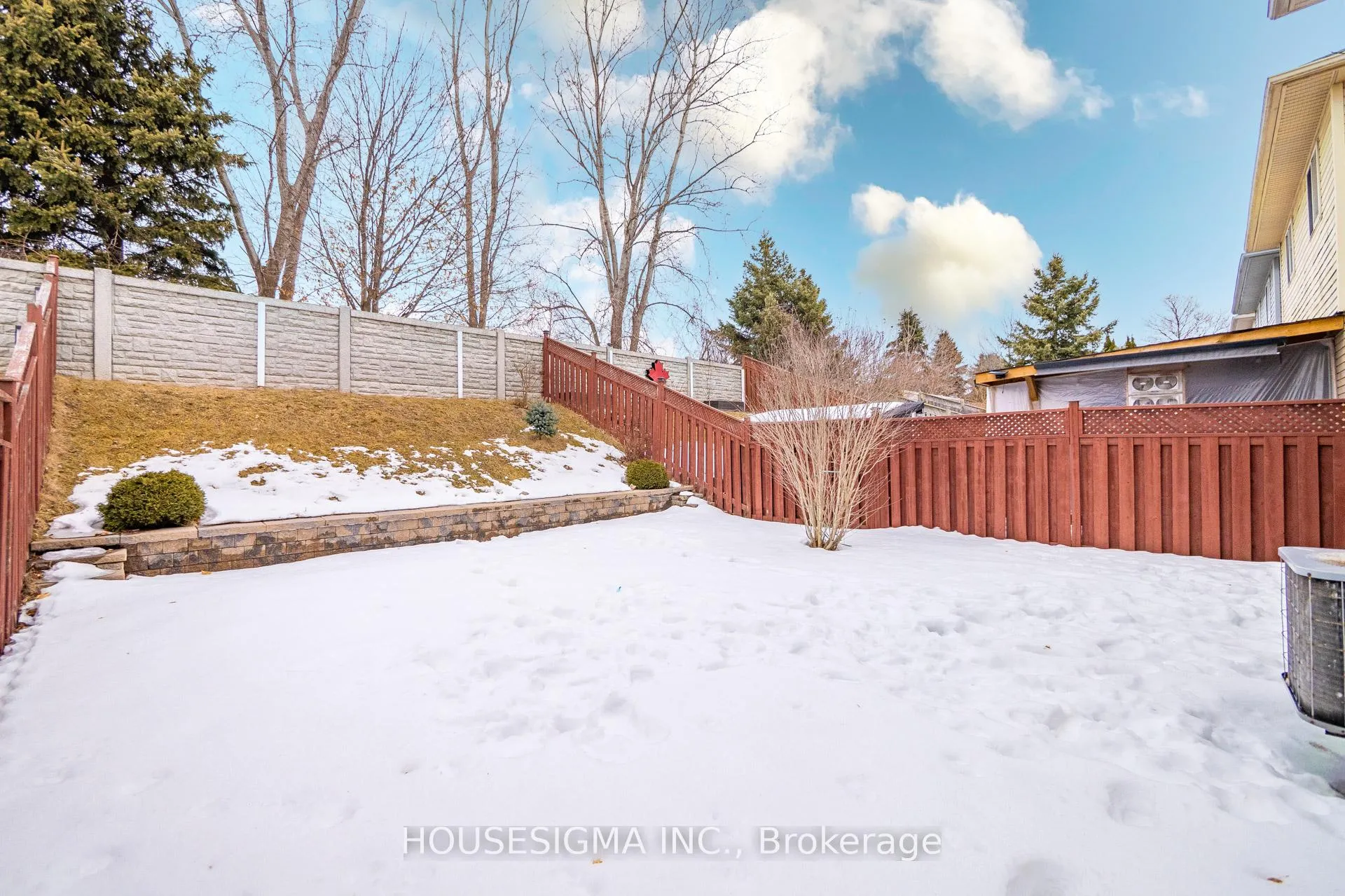 Photo 46 of 81 Kendrick Court, Hamilton, Ancaster — HOMEH