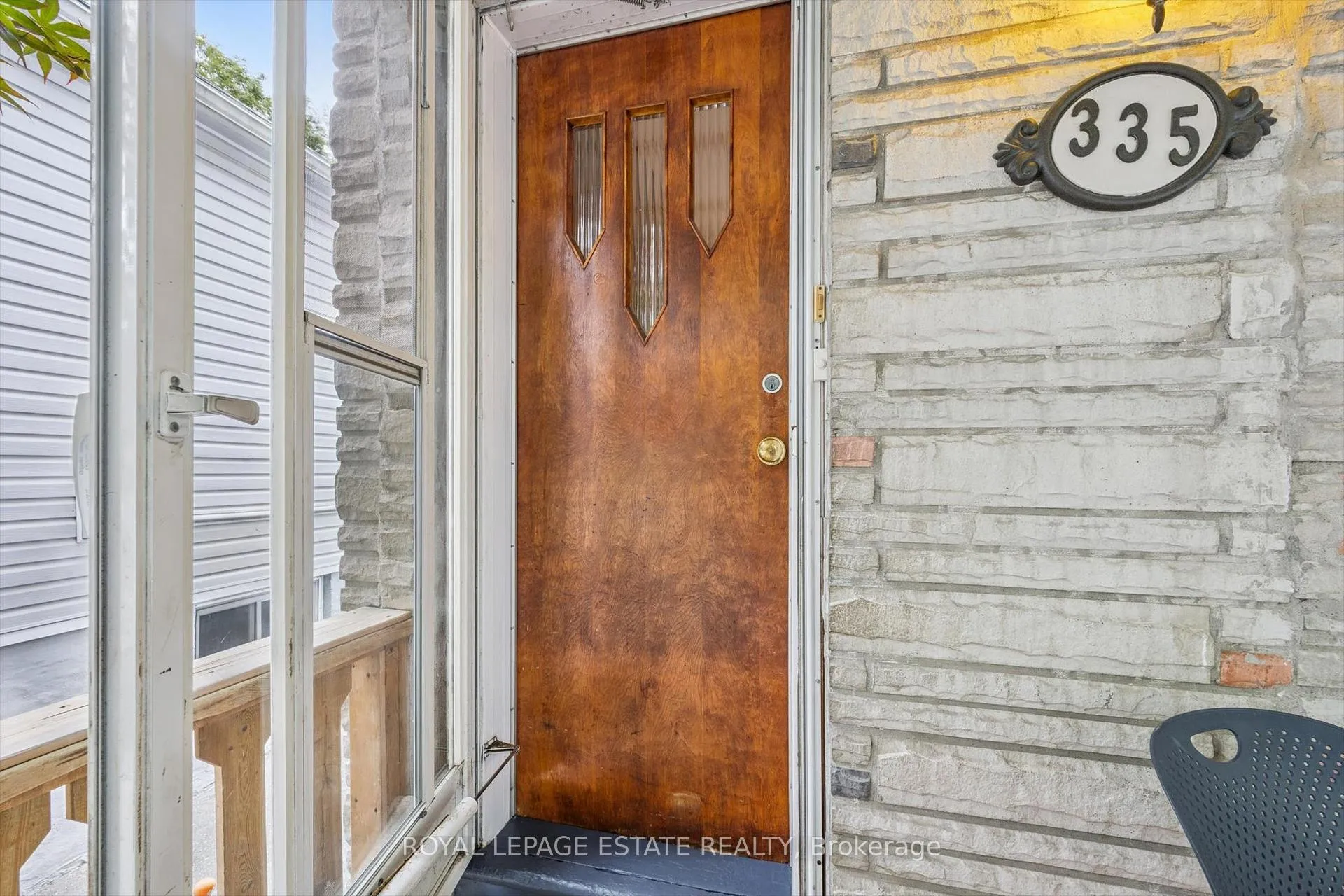 Photo 5 of 335 Craven Road N, Toronto, Greenwood-Coxwell — HOMEH