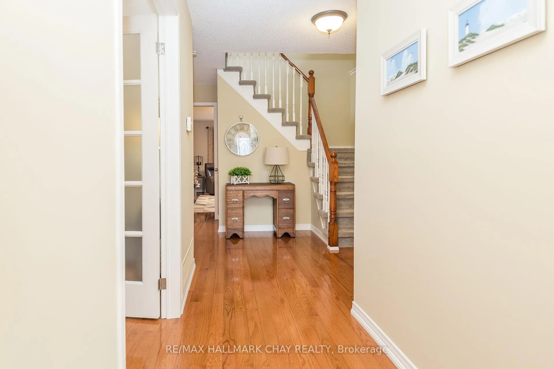 Photo 5 of 310 Hickling Trail, Barrie, Grove East — HOMEH