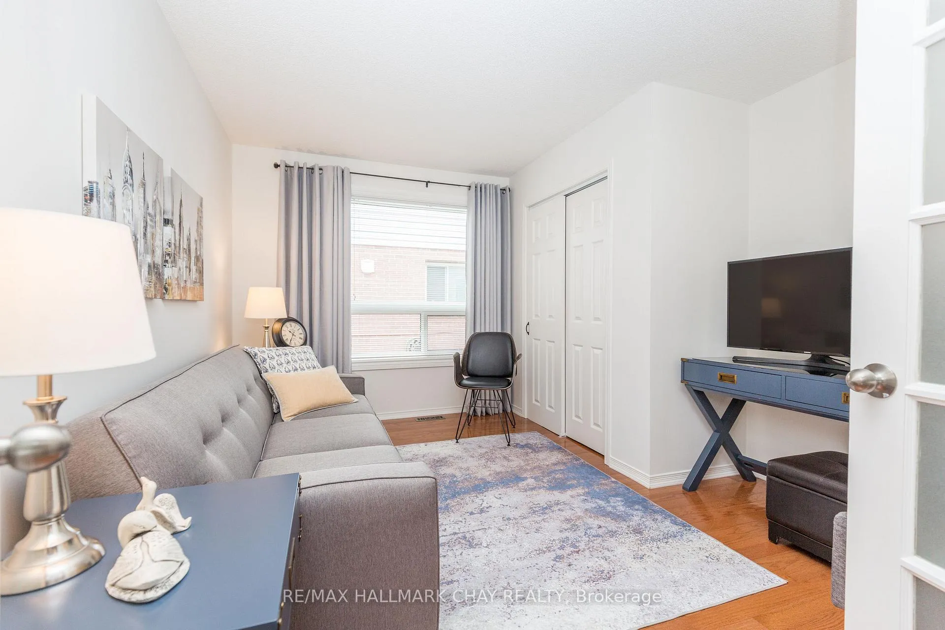 Photo 6 of 310 Hickling Trail, Barrie, Grove East — HOMEH