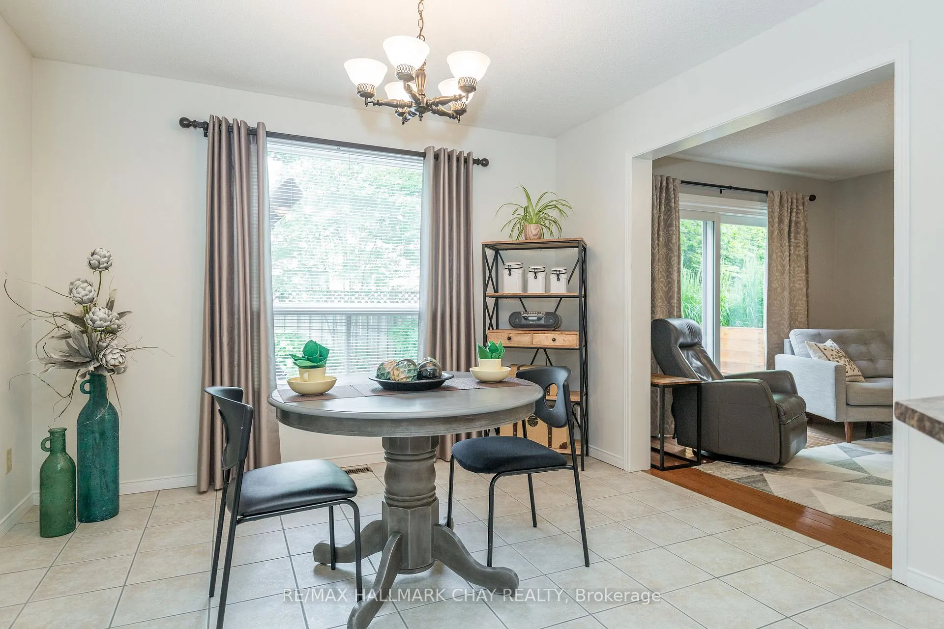 Photo 13 of 310 Hickling Trail, Barrie, Grove East — HOMEH