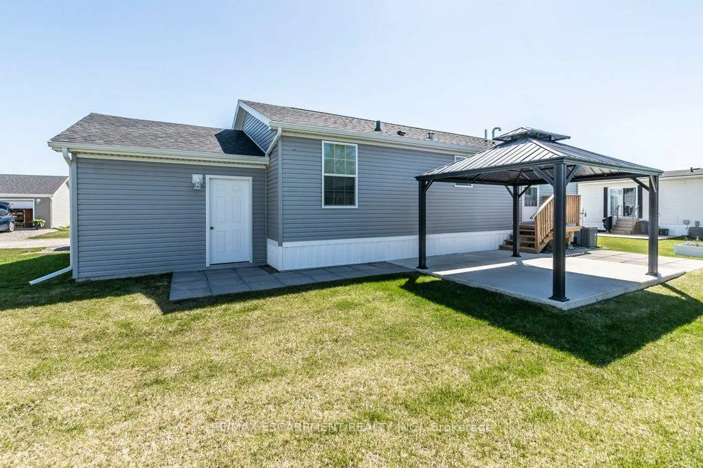 Photo 31 of 9 Hickory Hollow, Haldimand, Nanticoke — HOMEH