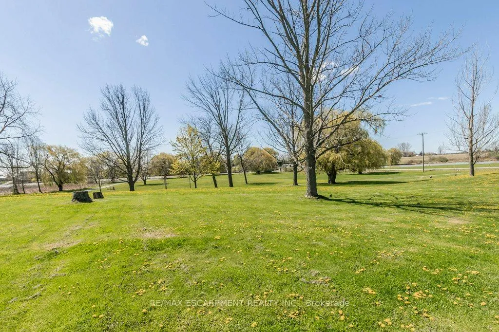 Photo 36 of 9 Hickory Hollow, Haldimand, Nanticoke — HOMEH