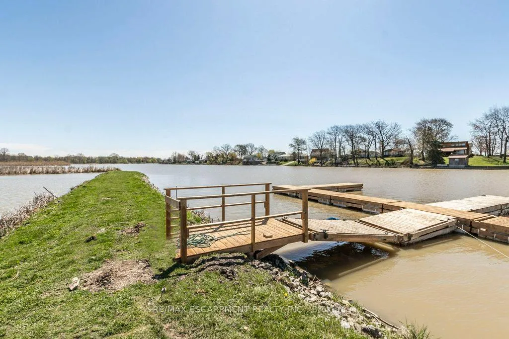 Photo 44 of 9 Hickory Hollow, Haldimand, Nanticoke — HOMEH