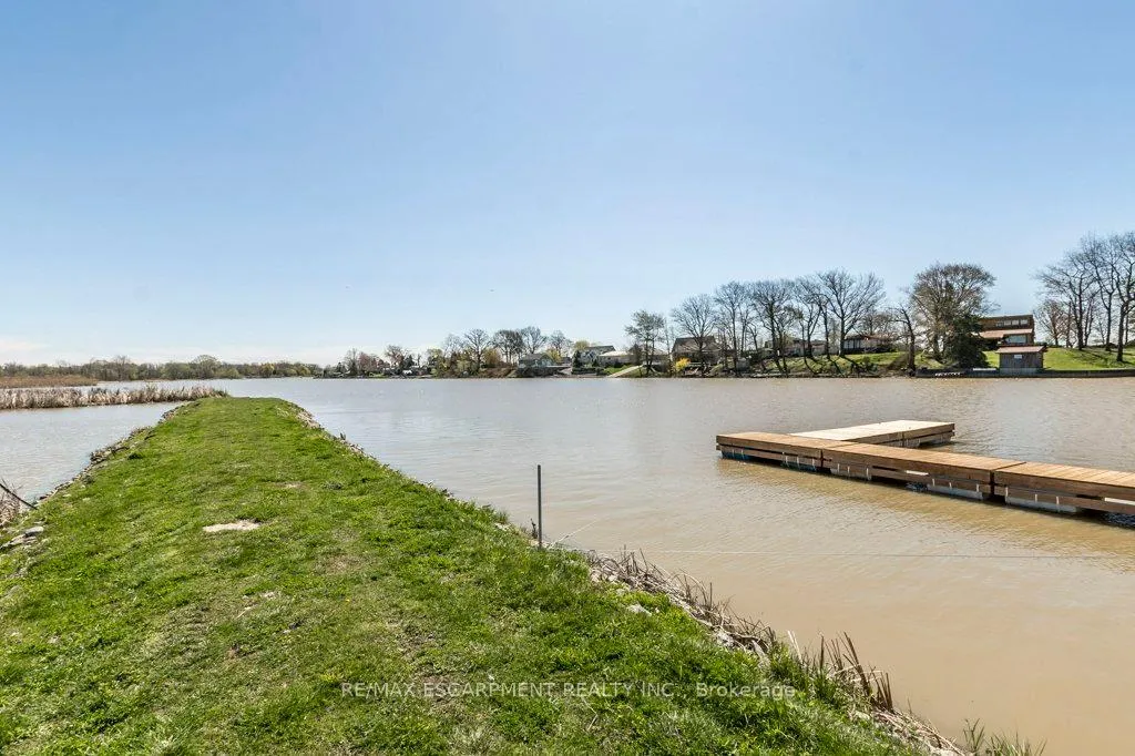 Photo 45 of 9 Hickory Hollow, Haldimand, Nanticoke — HOMEH
