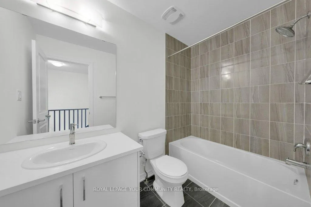 Photo 30 of 43 Spry Lane, Barrie, Innis-Shore — HOMEH
