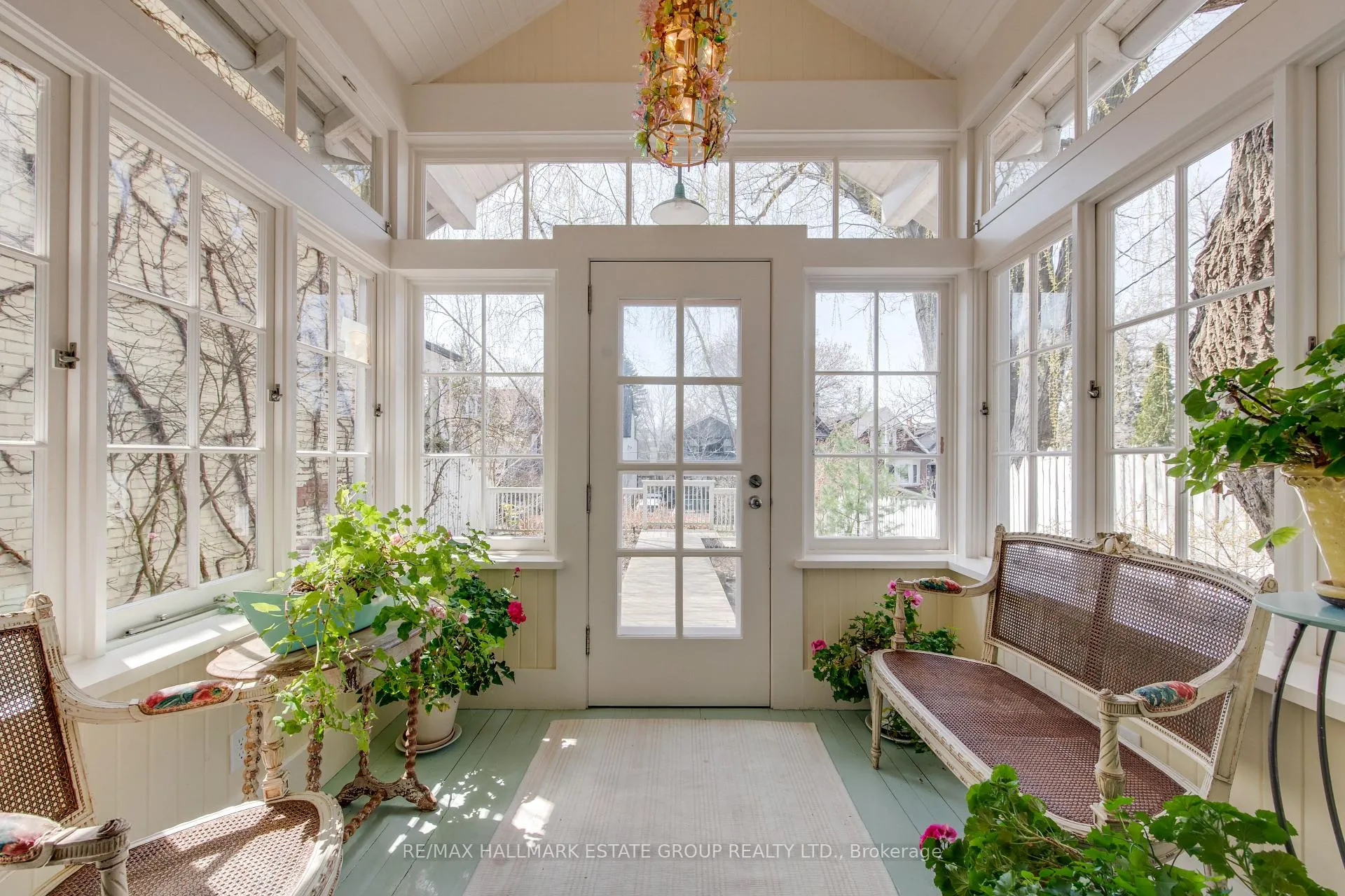 Photo 4 of 223 Waverley Road, Toronto, The Beaches — HOMEH