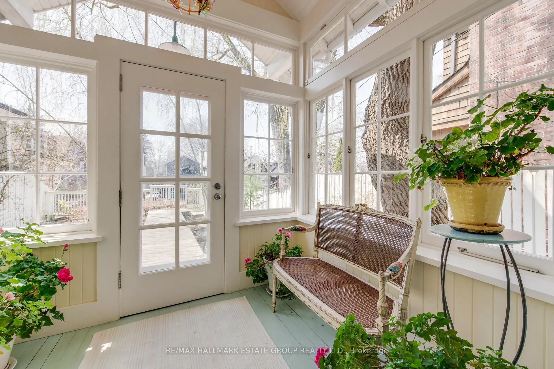 Photo 6 of 223 Waverley Road, Toronto, The Beaches — HOMEH
