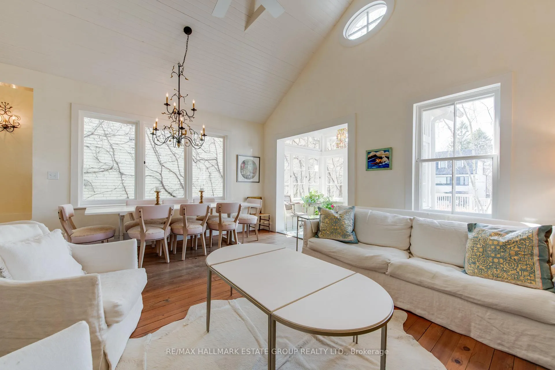 Photo 11 of 223 Waverley Road, Toronto, The Beaches — HOMEH