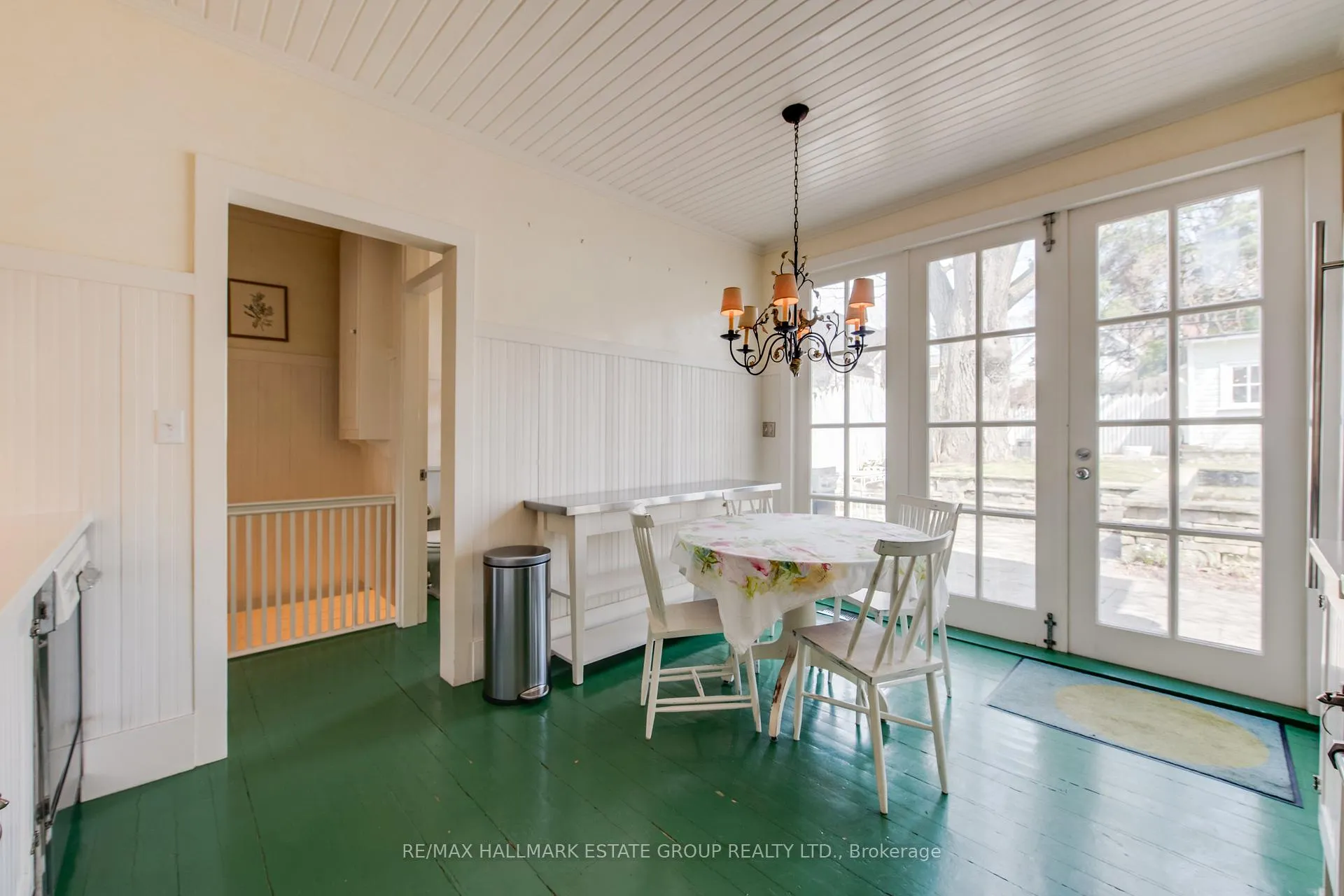 Photo 18 of 223 Waverley Road, Toronto, The Beaches — HOMEH