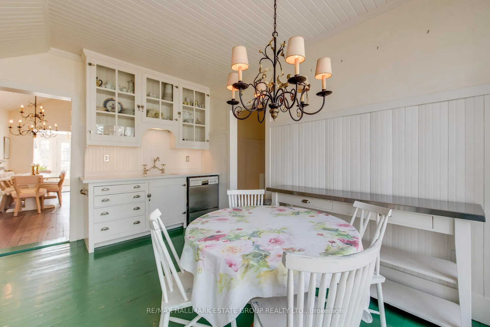 Photo 23 of 223 Waverley Road, Toronto, The Beaches — HOMEH