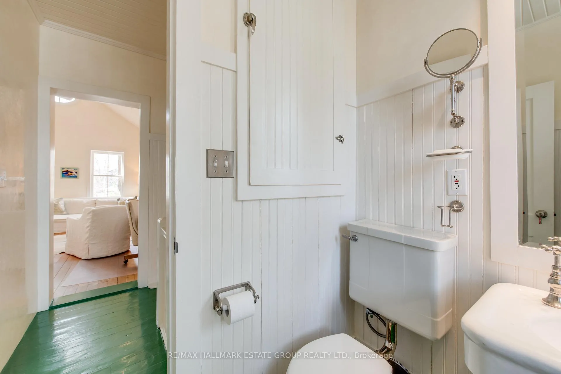 Photo 26 of 223 Waverley Road, Toronto, The Beaches — HOMEH