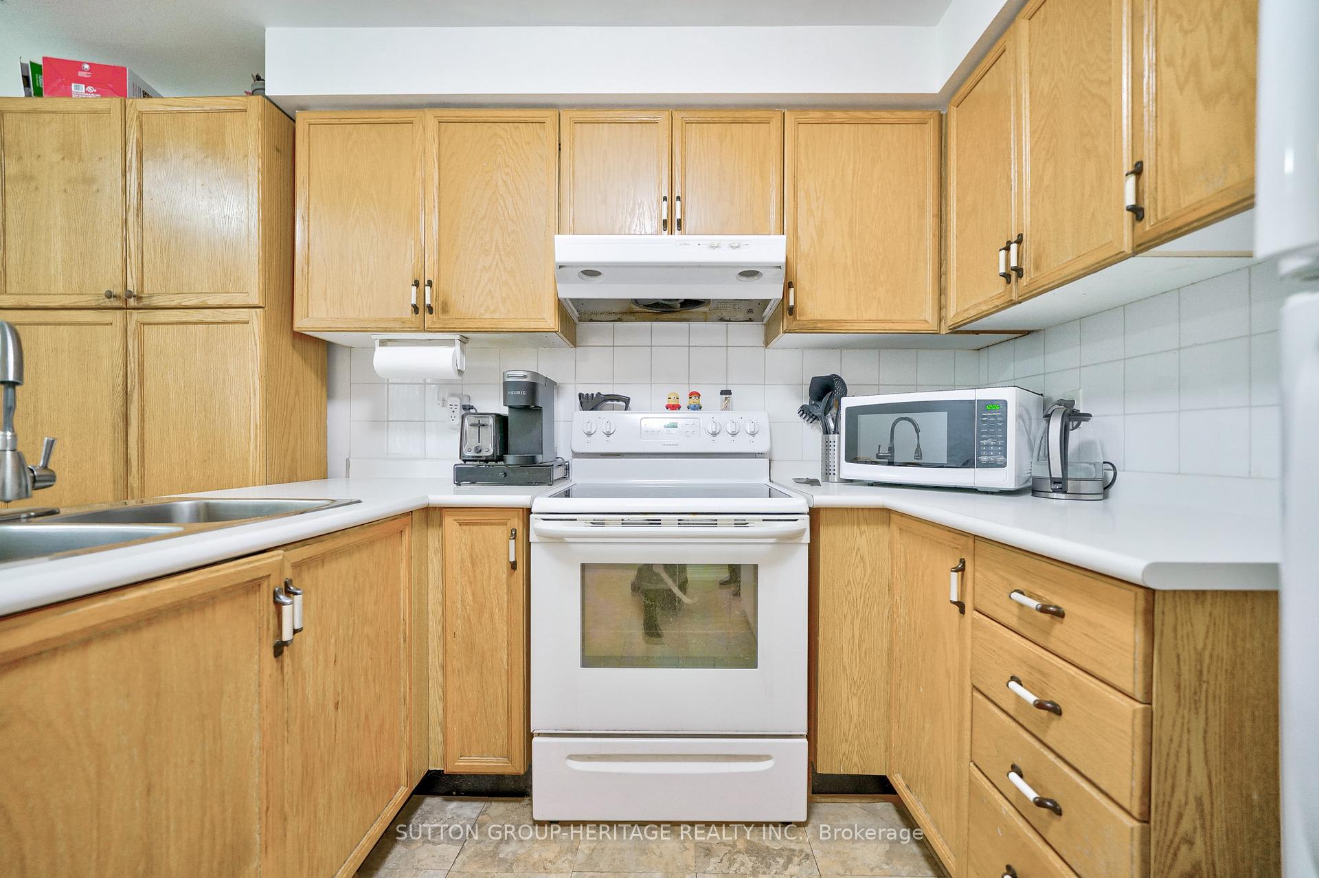Photo 6 of 36 Weekes Drive, Ajax, Central West — HOMEH