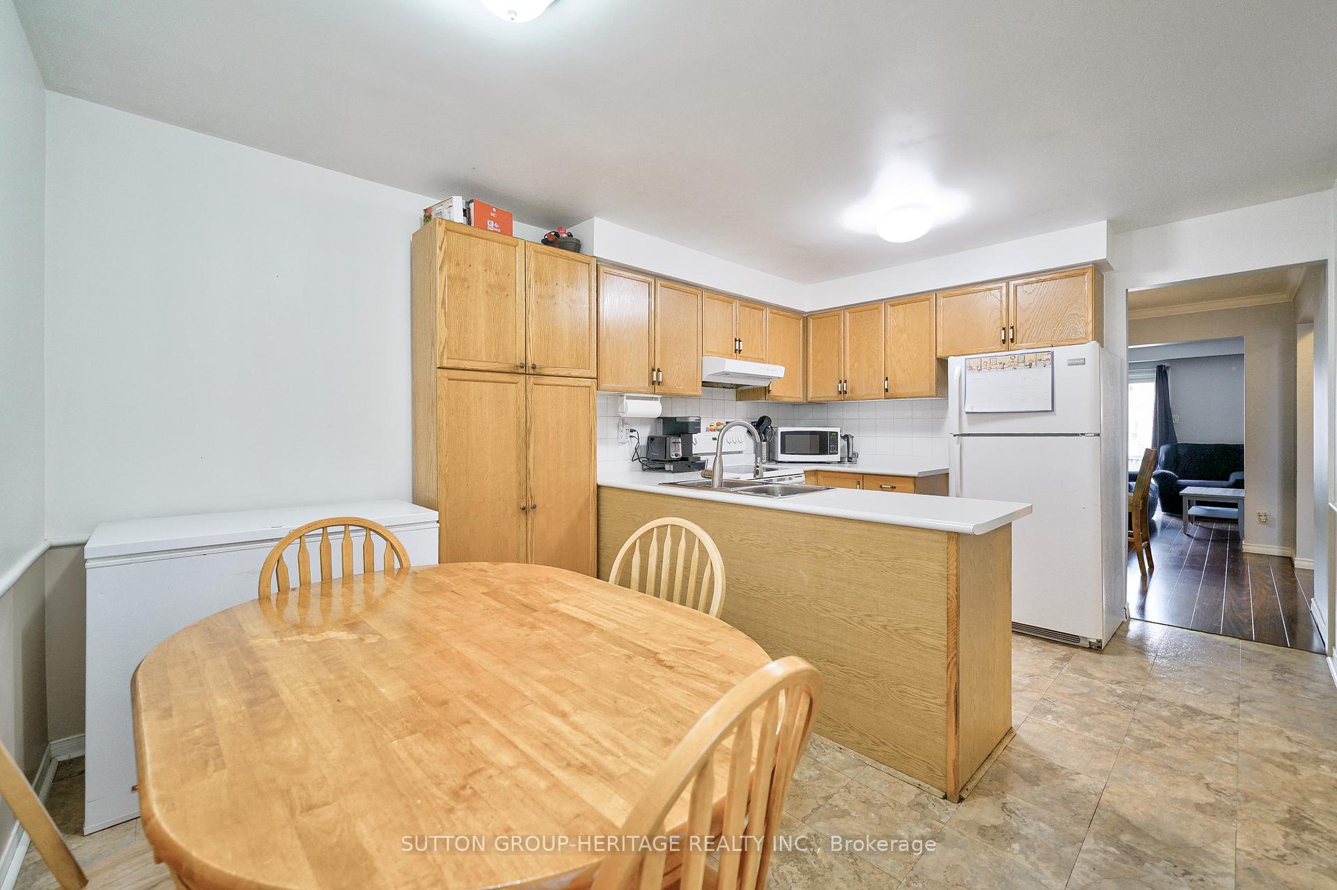 Photo 10 of 36 Weekes Drive, Ajax, Central West — HOMEH