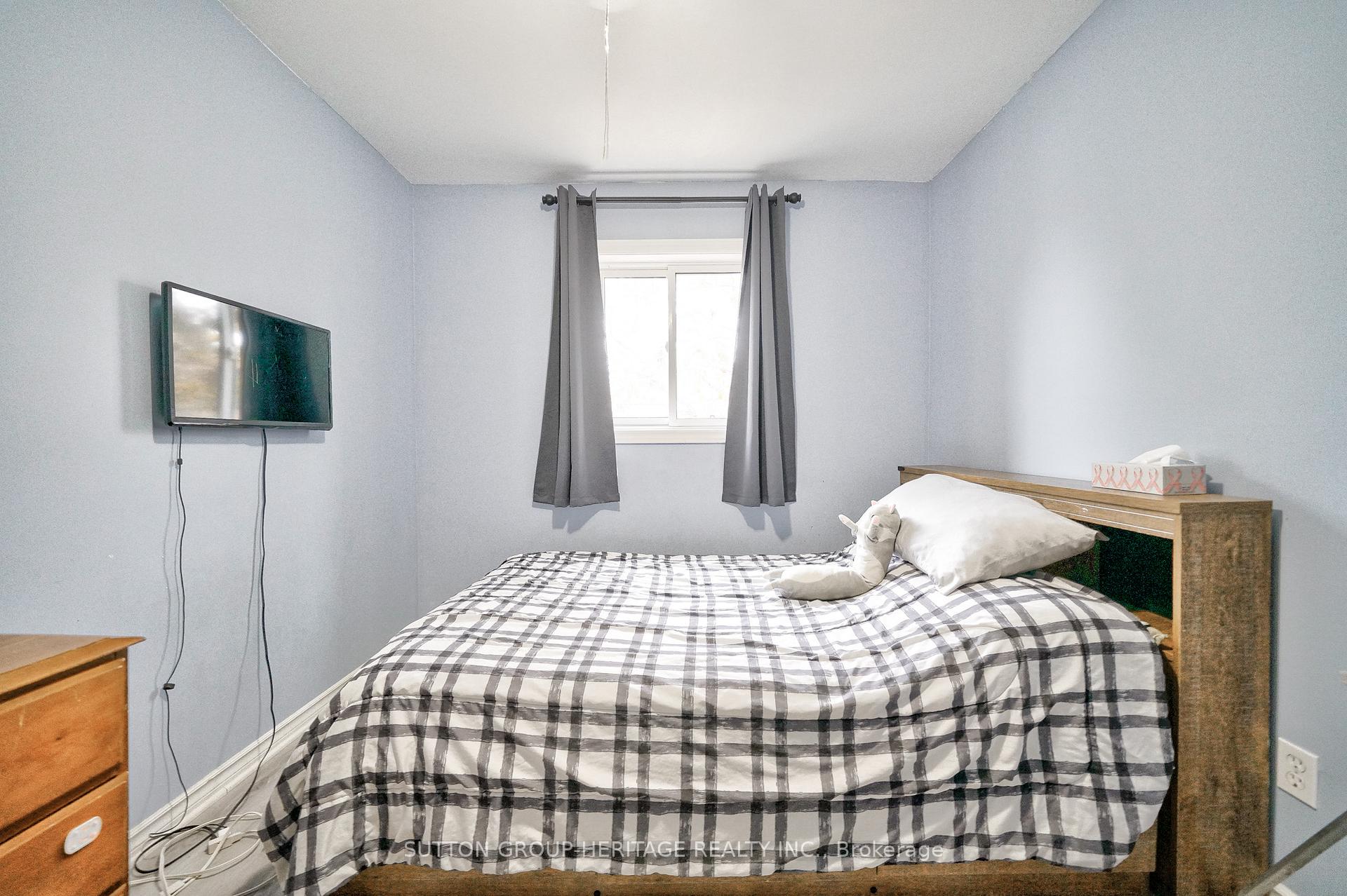 Photo 22 of 36 Weekes Drive, Ajax, Central West — HOMEH