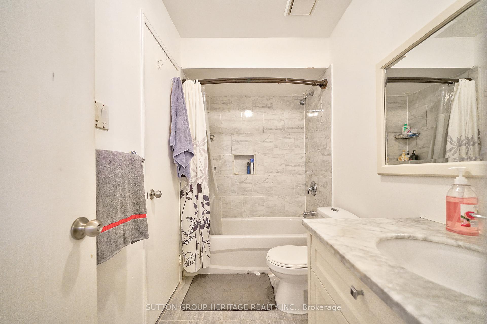 Photo 23 of 36 Weekes Drive, Ajax, Central West — HOMEH
