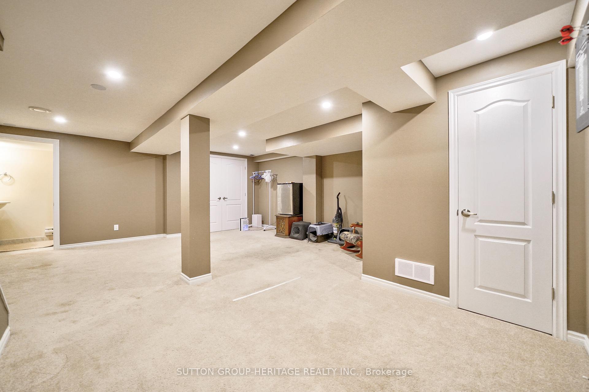 Photo 24 of 36 Weekes Drive, Ajax, Central West — HOMEH