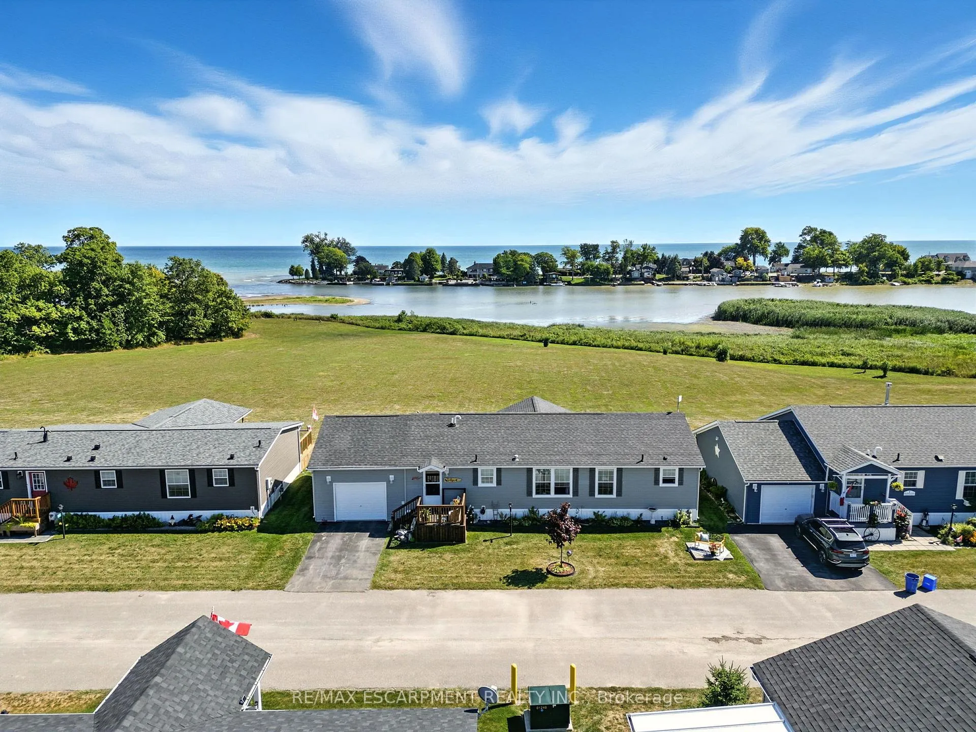 Photo 4 of 55 Riverbend Crescent, Haldimand, Nanticoke — HOMEH