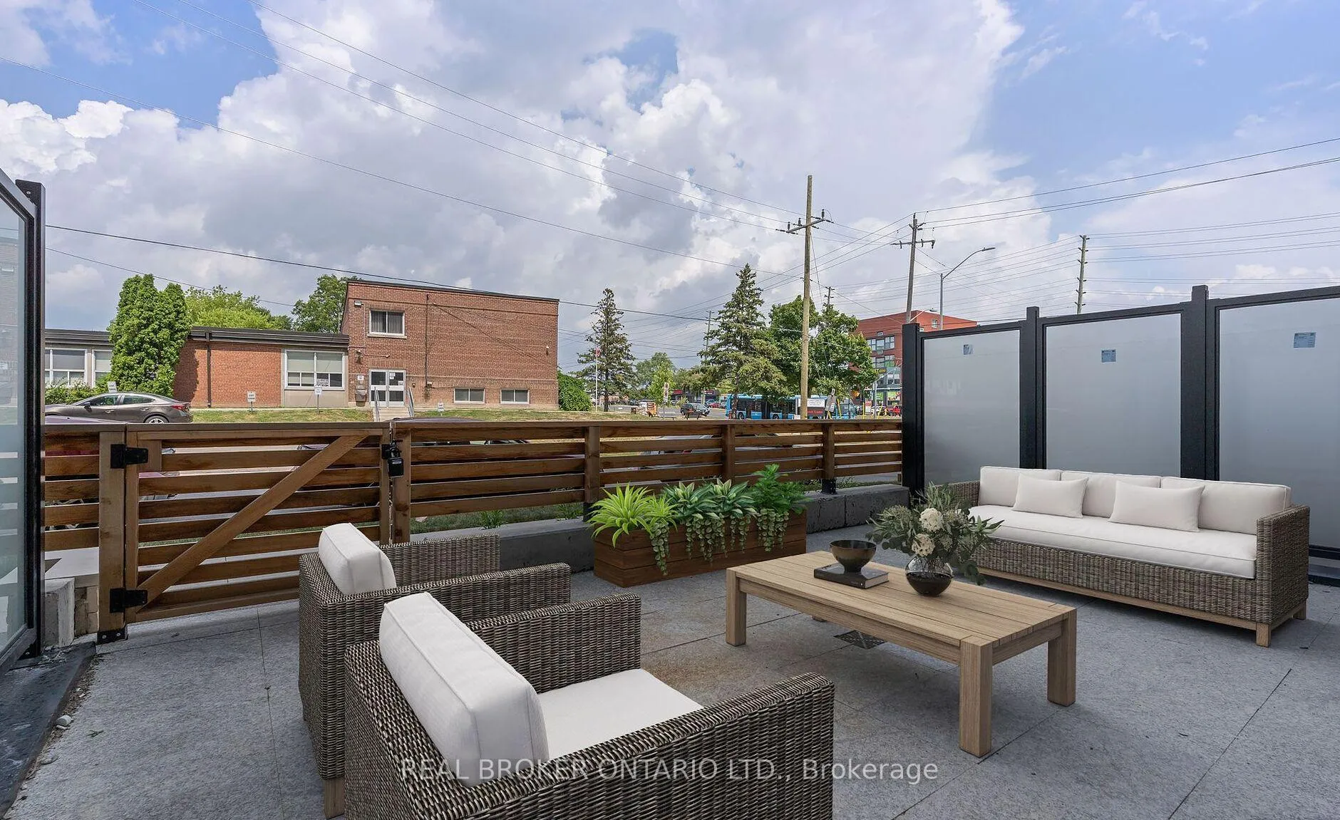Photo 4 of Unit 104, 8188 Yonge Street, Vaughan, Uplands — HOMEH