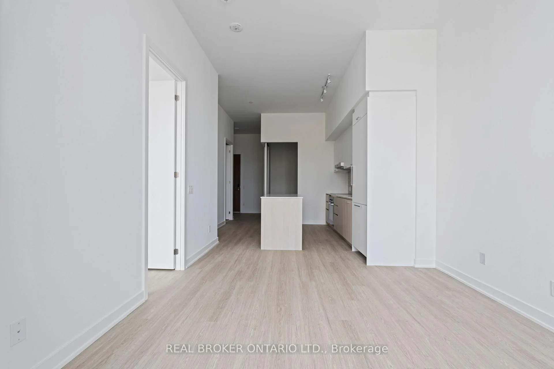 Photo 18 of Unit 104, 8188 Yonge Street, Vaughan, Uplands — HOMEH