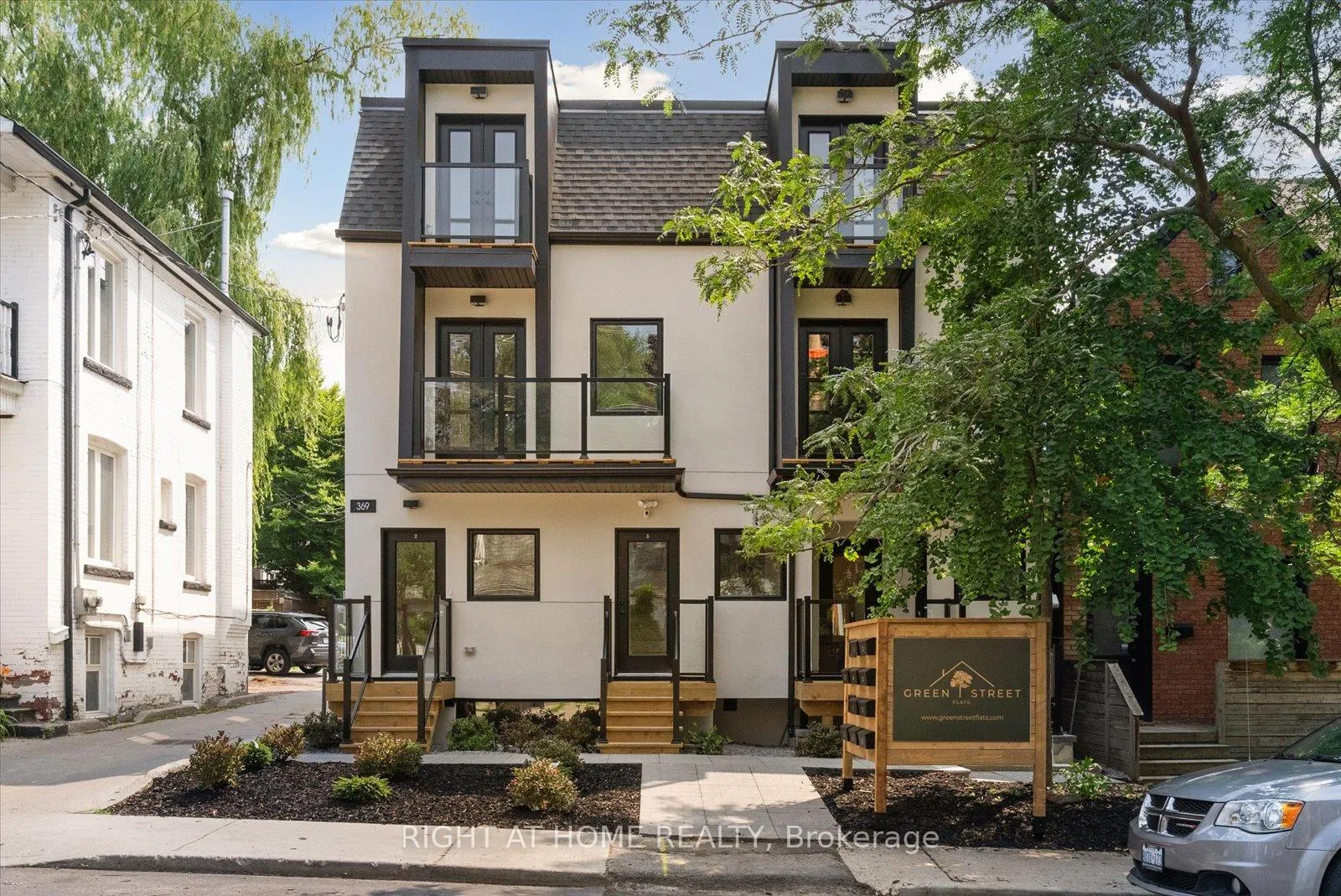 Photo 1 of Unit 1, 367 Howland Avenue, Toronto, Casa Loma — HOMEH