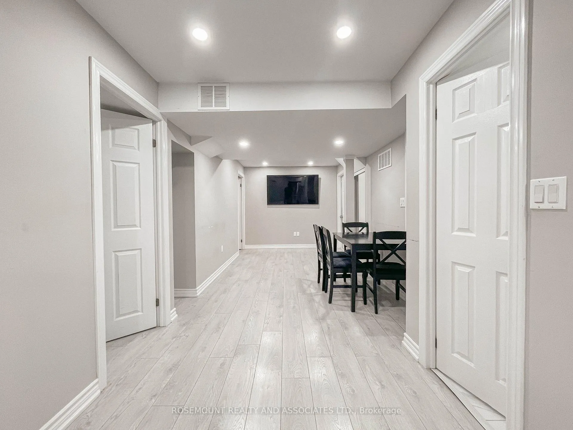 Photo 6 of 101 Gennela Square, Scarborough, Rouge — HOMEH