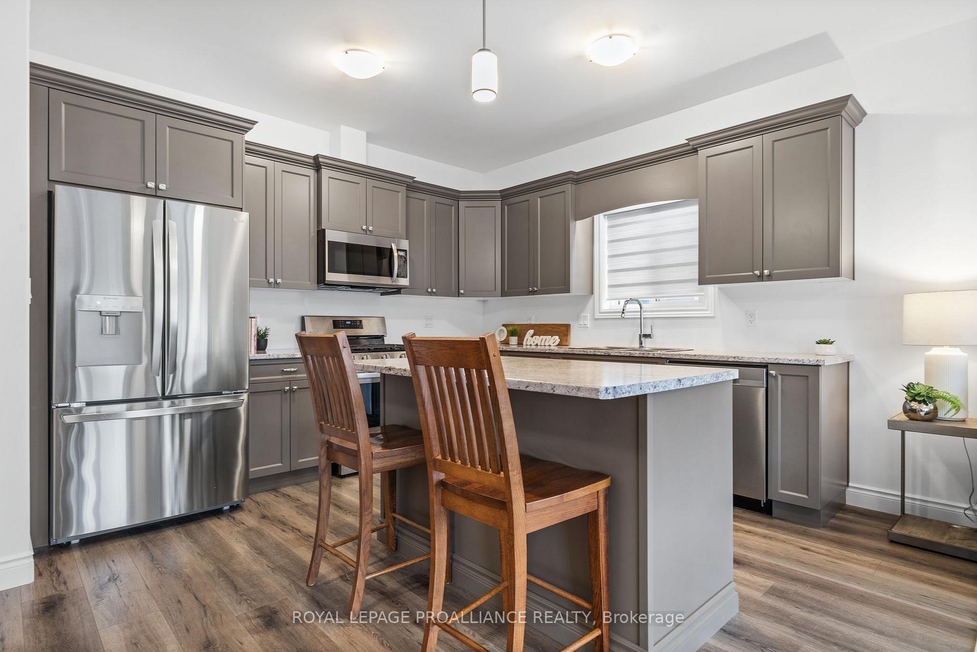 Photo 5 of 119 Sienna Avenue, Belleville, Belleville Ward — HOMEH