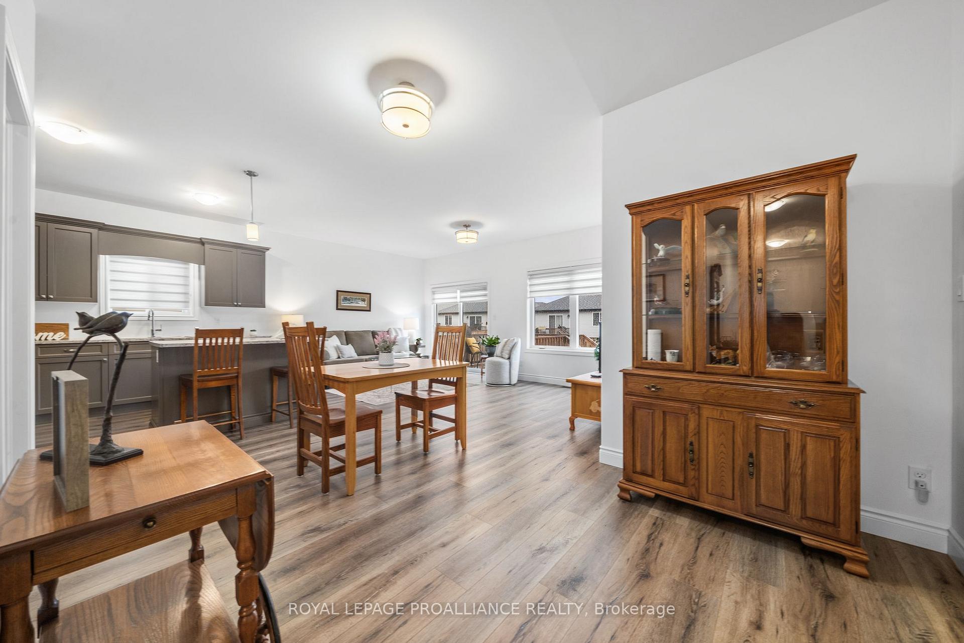 Photo 10 of 119 Sienna Avenue, Belleville, Belleville Ward — HOMEH