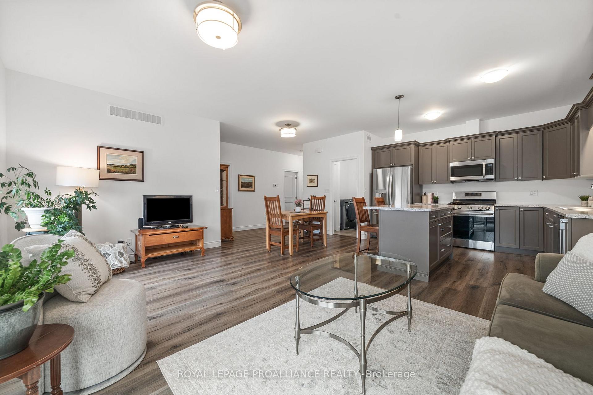 Photo 16 of 119 Sienna Avenue, Belleville, Belleville Ward — HOMEH