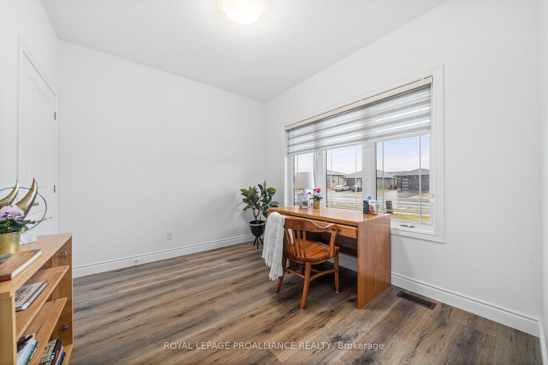 Photo 23 of 119 Sienna Avenue, Belleville, Belleville Ward — HOMEH