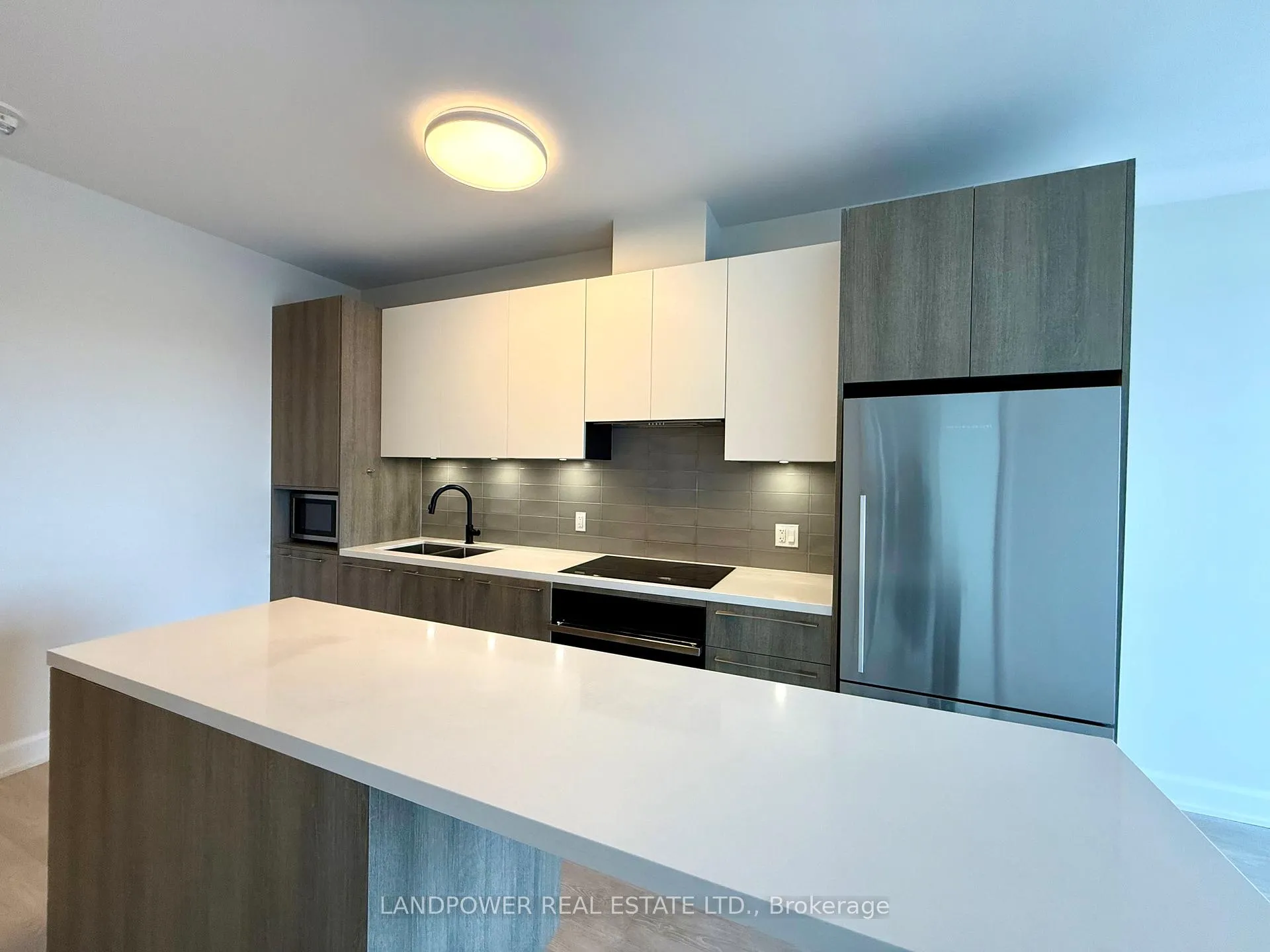 Photo 4 of Unit 1009, 38 Water Walk Drive, Markham, Unionville — HOMEH