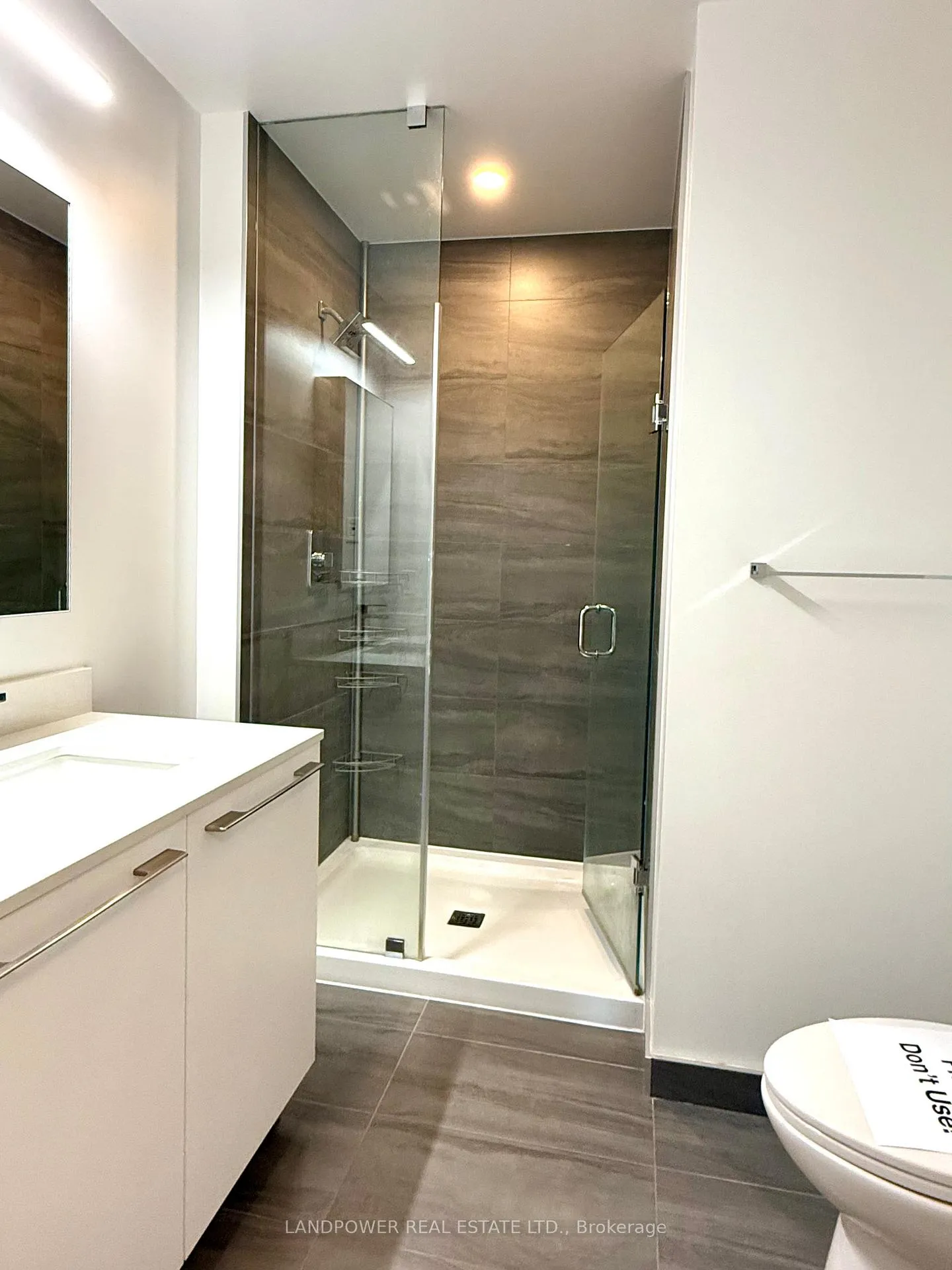 Photo 12 of Unit 1009, 38 Water Walk Drive, Markham, Unionville — HOMEH