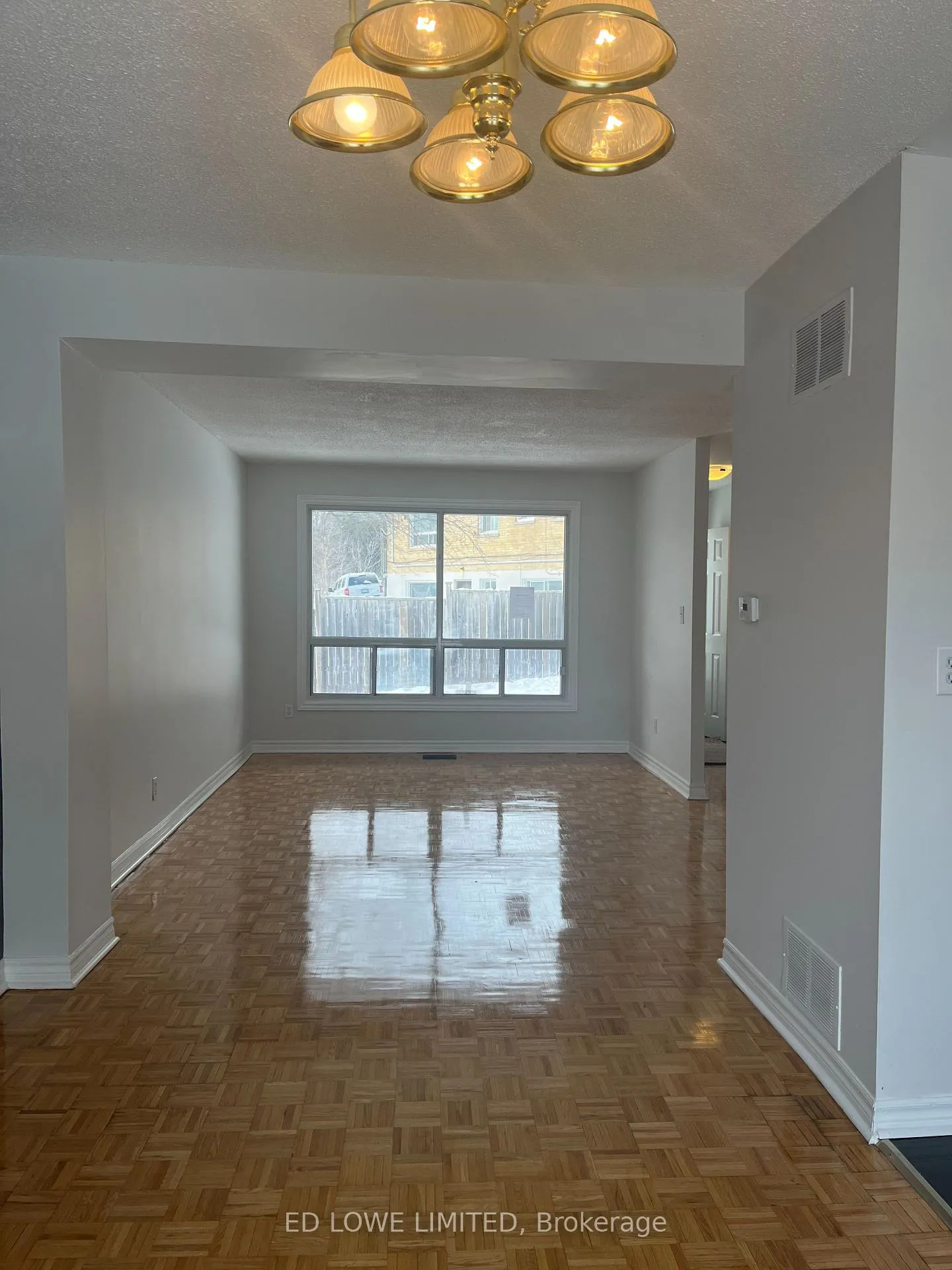 Photo 6 of Unit 6, 275 Blake Street, Barrie, North Shore — HOMEH