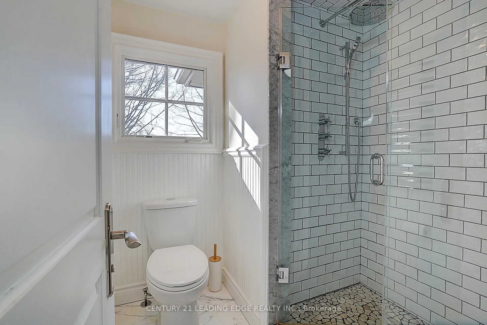 Photo 26 of 19 Meyer Circle, Markham, Markham Village — HOMEH