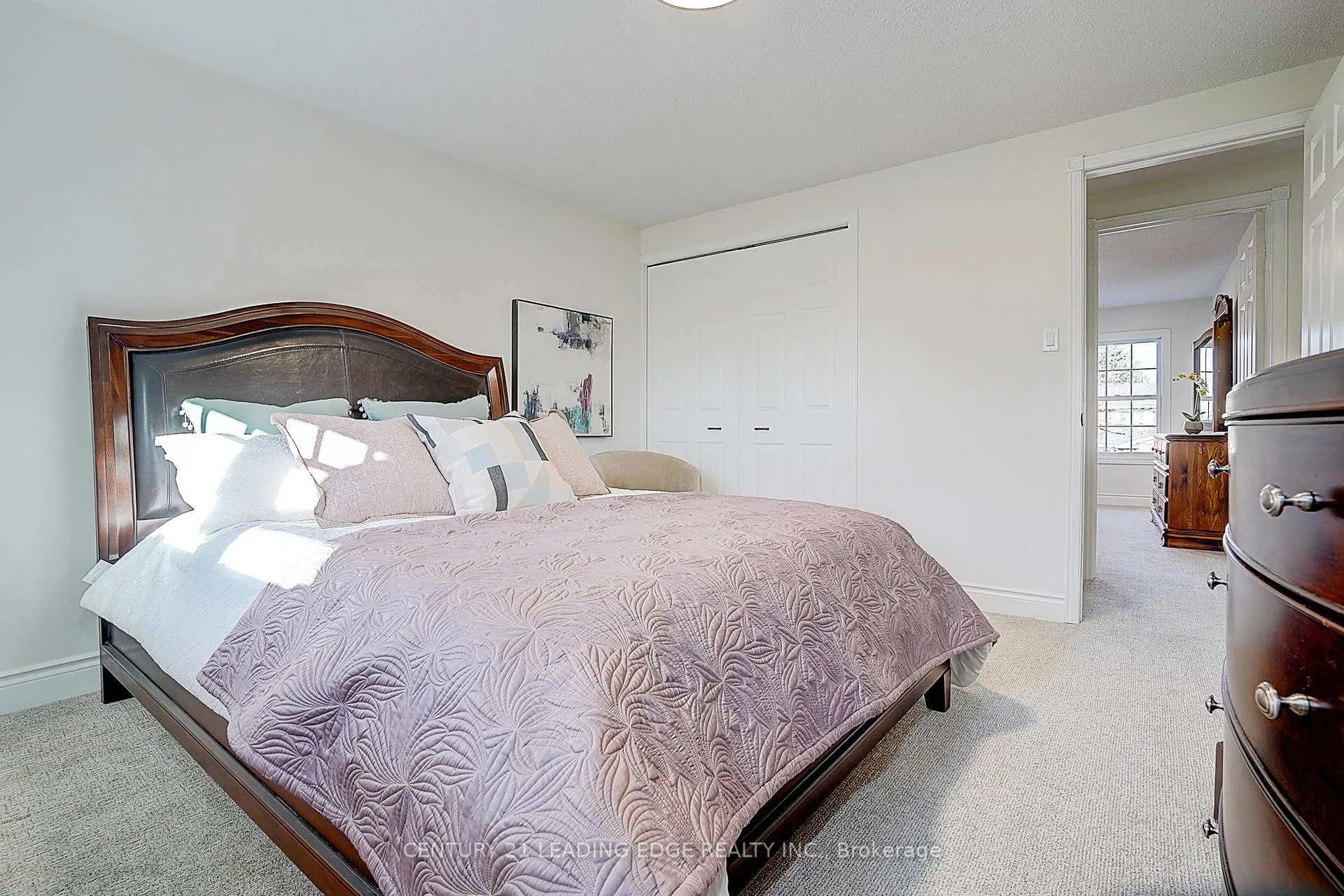 Photo 29 of 19 Meyer Circle, Markham, Markham Village — HOMEH