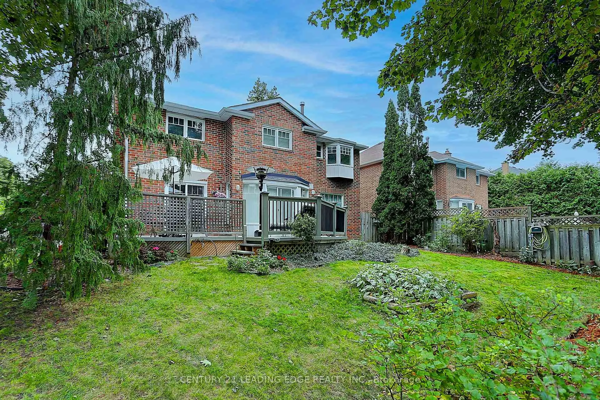 Photo 45 of 19 Meyer Circle, Markham, Markham Village — HOMEH