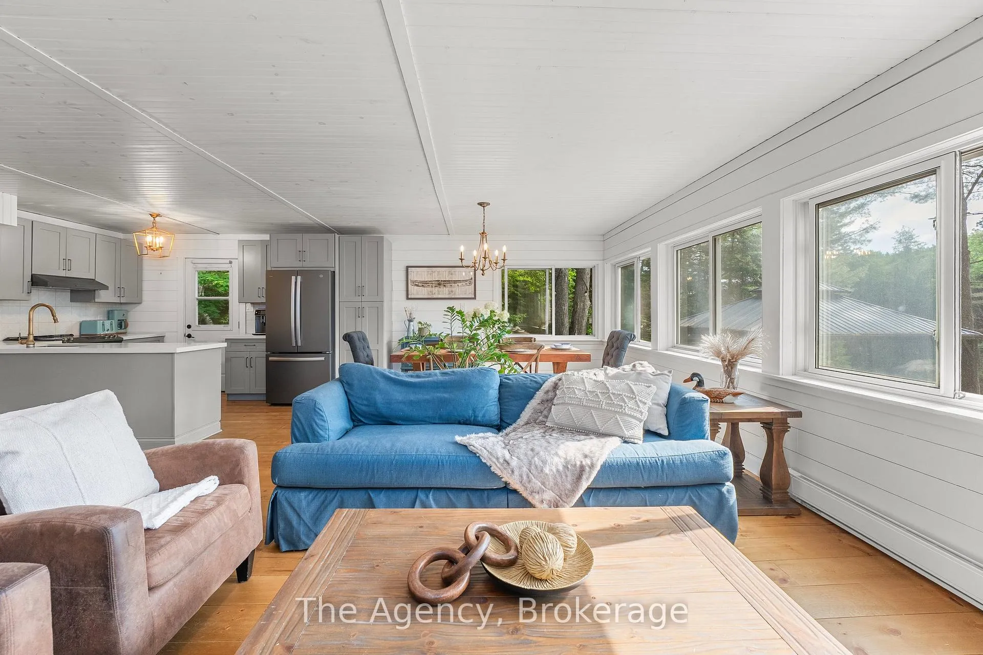 Photo 6 of 1333 Sherwood Forest Road, Bracebridge, Oakley — HOMEH