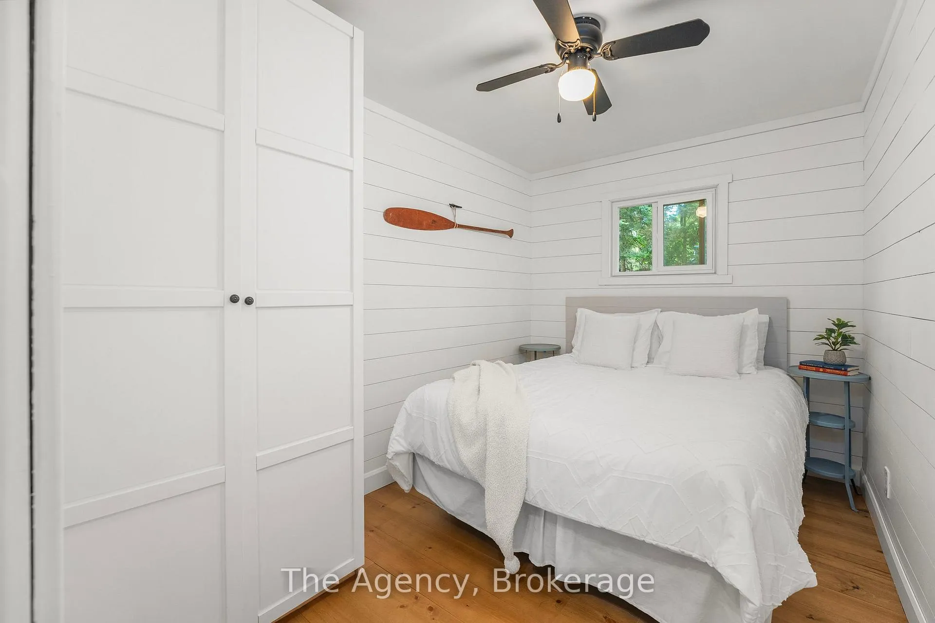 Photo 13 of 1333 Sherwood Forest Road, Bracebridge, Oakley — HOMEH