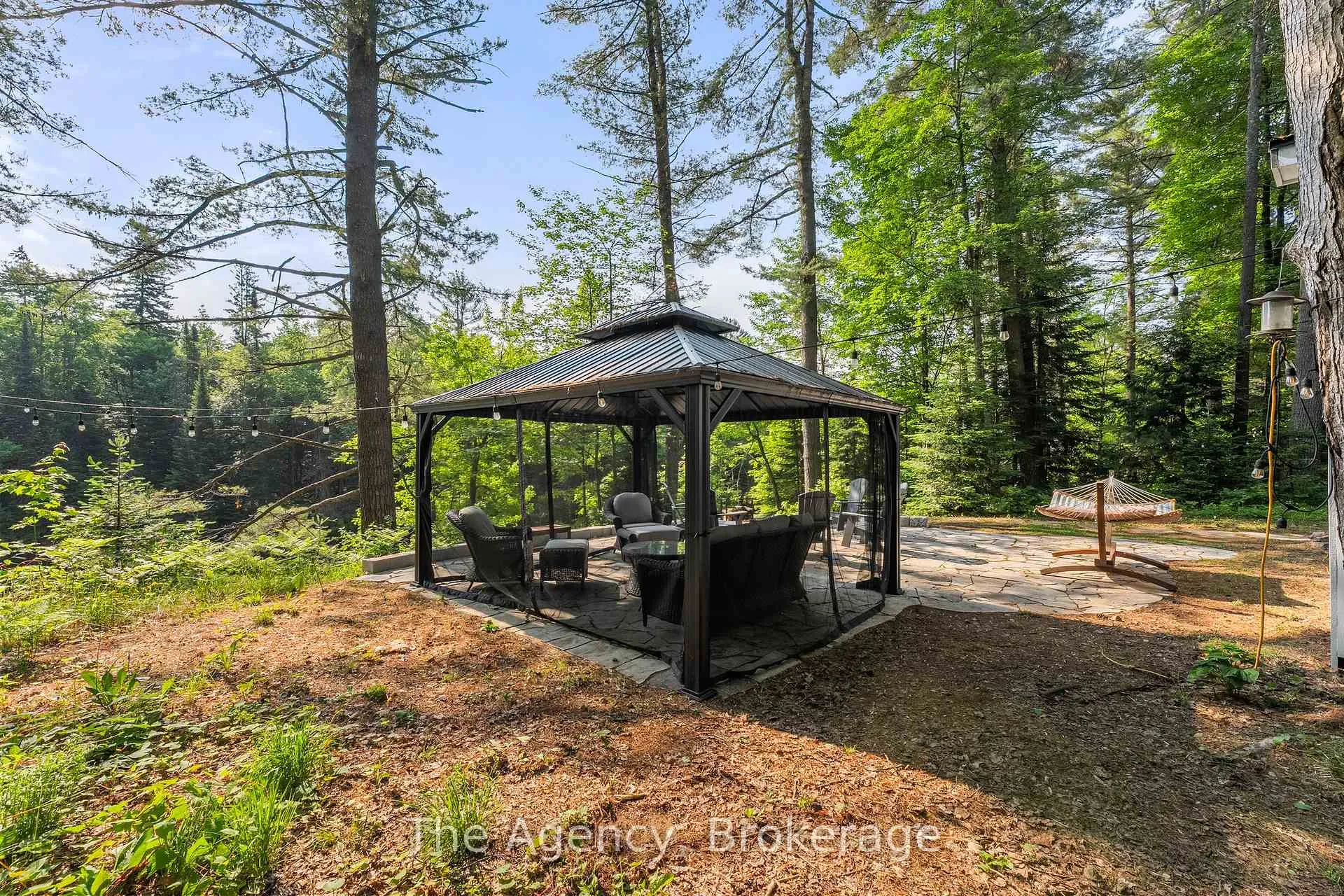 Photo 31 of 1333 Sherwood Forest Road, Bracebridge, Oakley — HOMEH