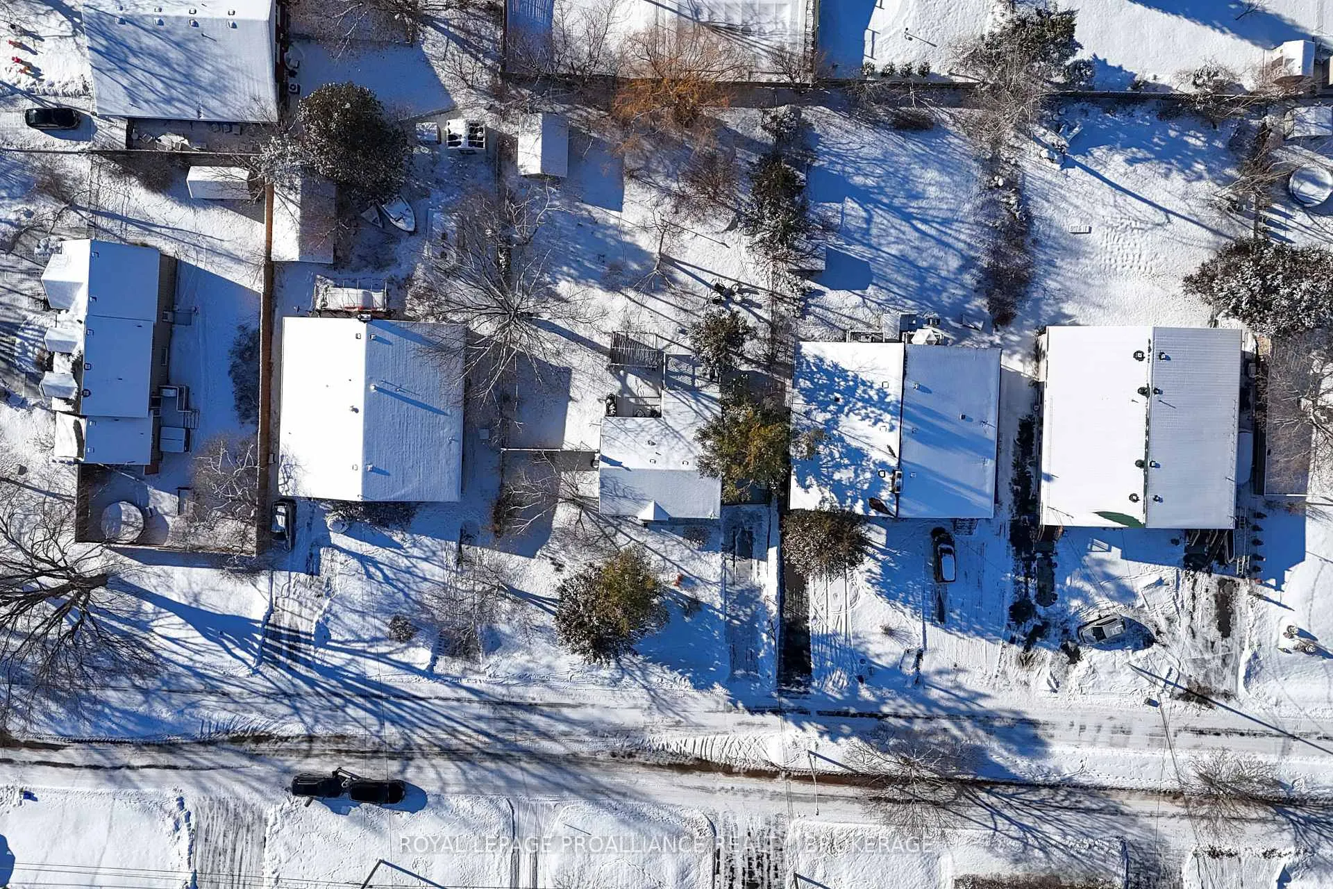 Photo 11 of 35 Montgomery Boulevard, Kingston, City Southwest — HOMEH