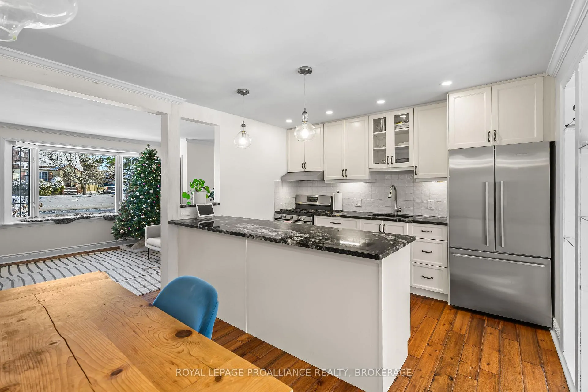 Photo 24 of 35 Montgomery Boulevard, Kingston, City Southwest — HOMEH