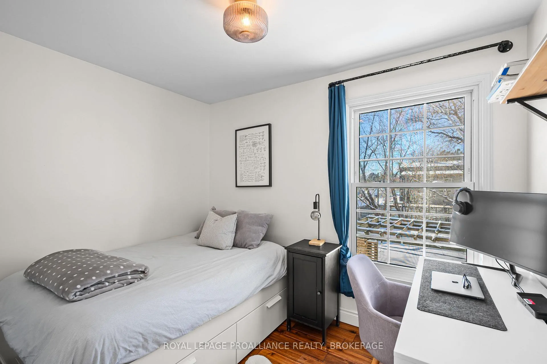 Photo 31 of 35 Montgomery Boulevard, Kingston, City Southwest — HOMEH