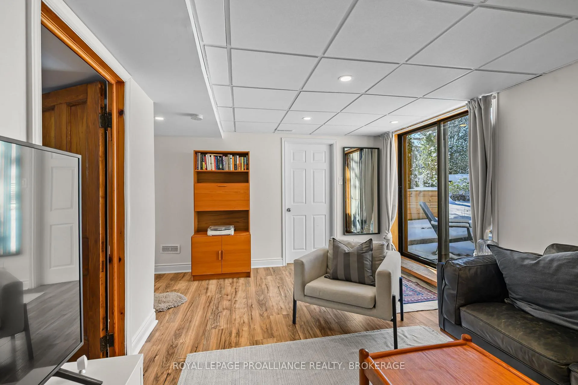 Photo 37 of 35 Montgomery Boulevard, Kingston, City Southwest — HOMEH